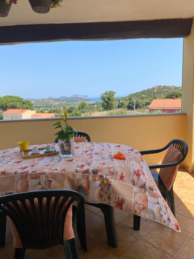 Case Vacanze Villa Rosita Сан-Теодоро Екстер'єр фото
