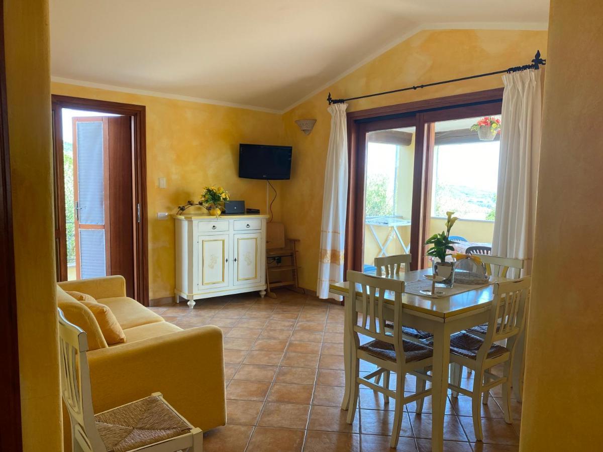Case Vacanze Villa Rosita Сан-Теодоро Екстер'єр фото