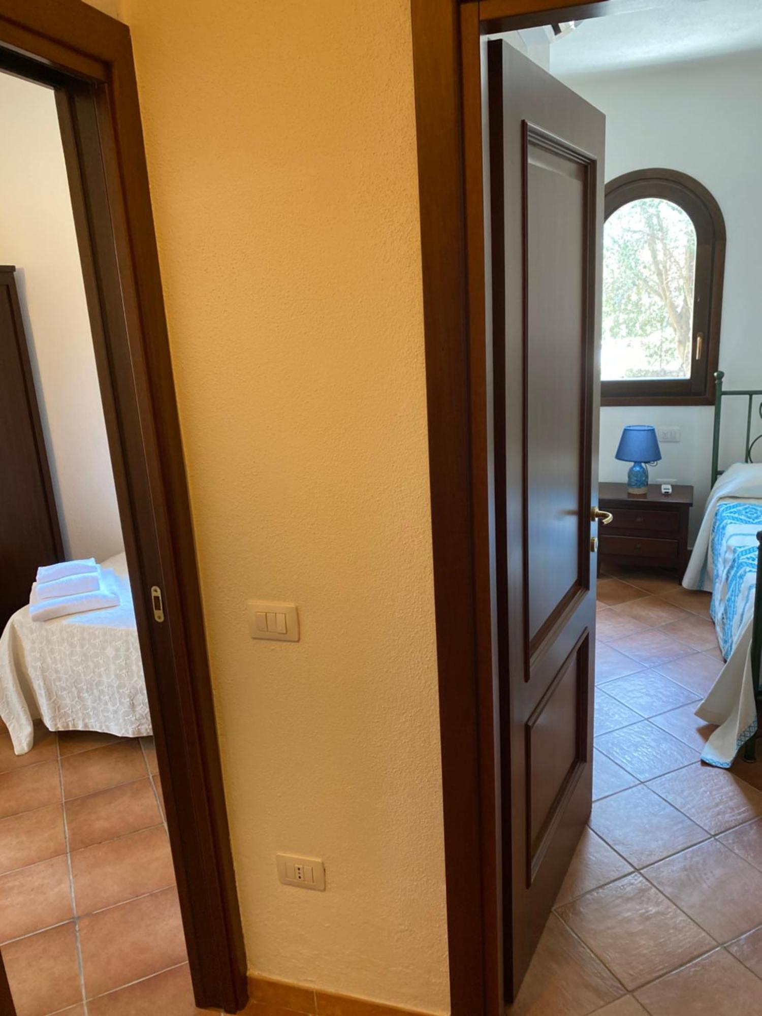 Case Vacanze Villa Rosita Сан-Теодоро Екстер'єр фото