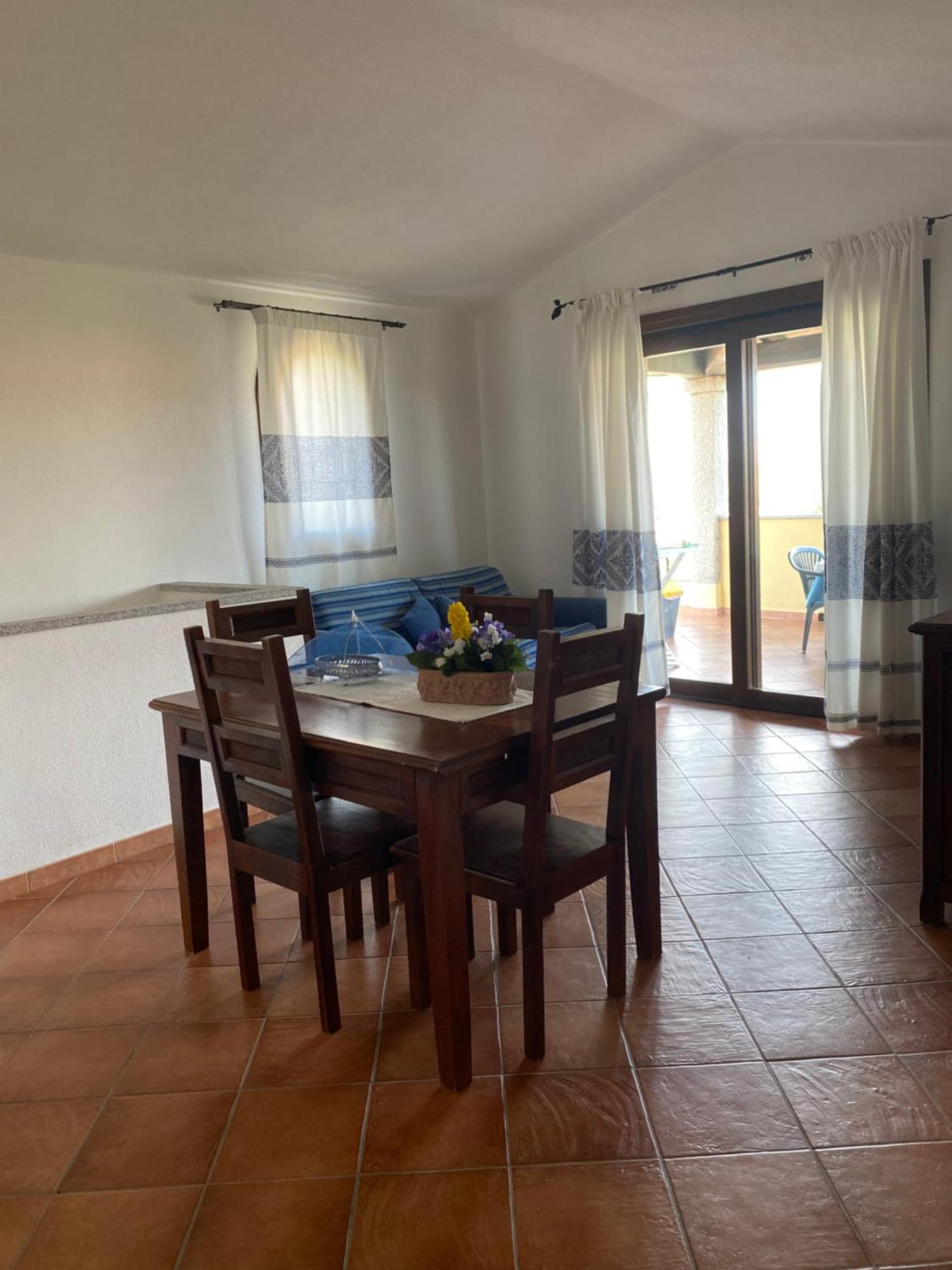 Case Vacanze Villa Rosita Сан-Теодоро Екстер'єр фото