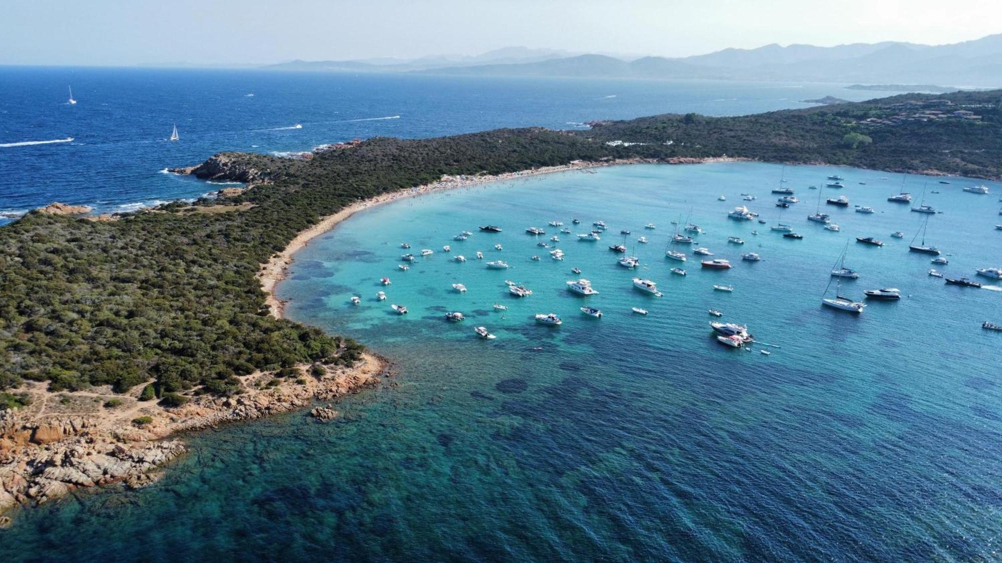 Case Vacanze Villa Rosita Сан-Теодоро Екстер'єр фото